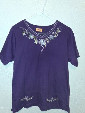 UNIK Navy Floral Embroidered Short Sleeve Top